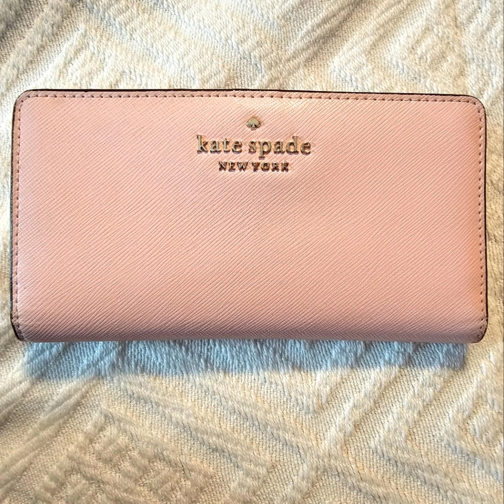 Kate Spade Leather Wallet in Chalk Pink NWOT